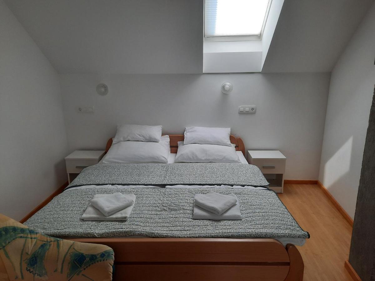 Apartma Smid Apartman Škofja Loka Kültér fotó