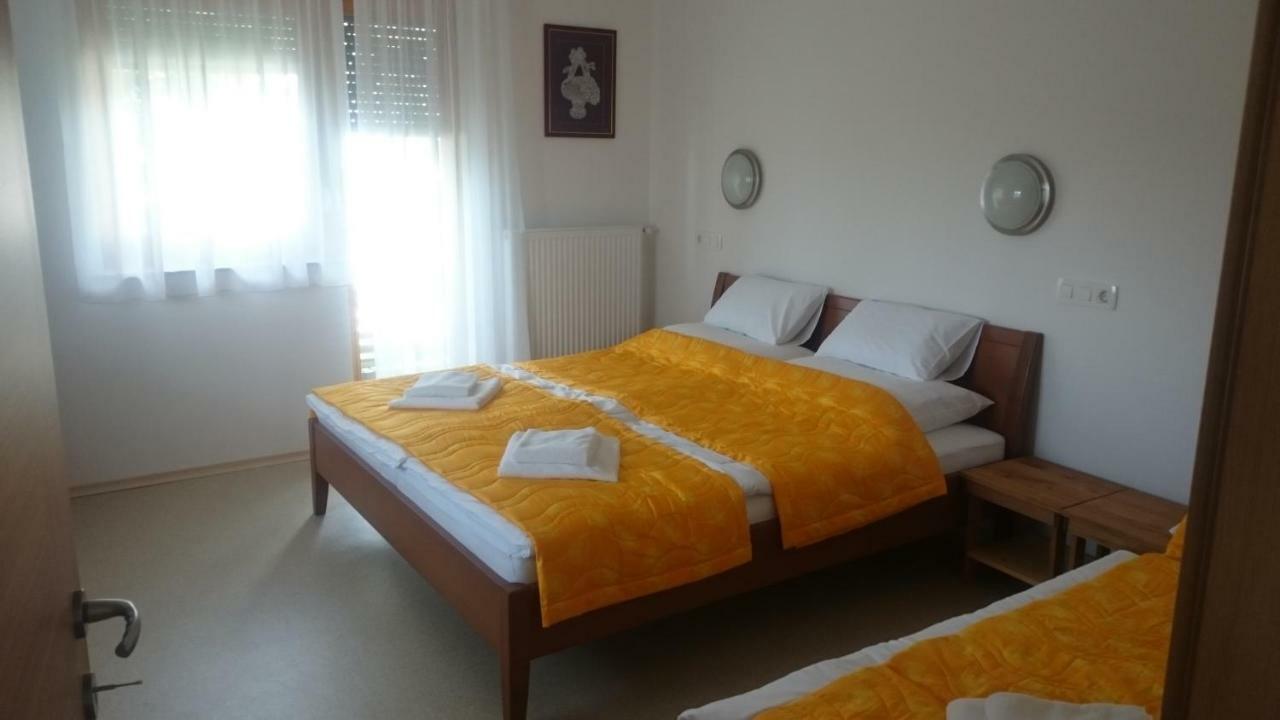 Apartma Smid Apartman Škofja Loka Kültér fotó