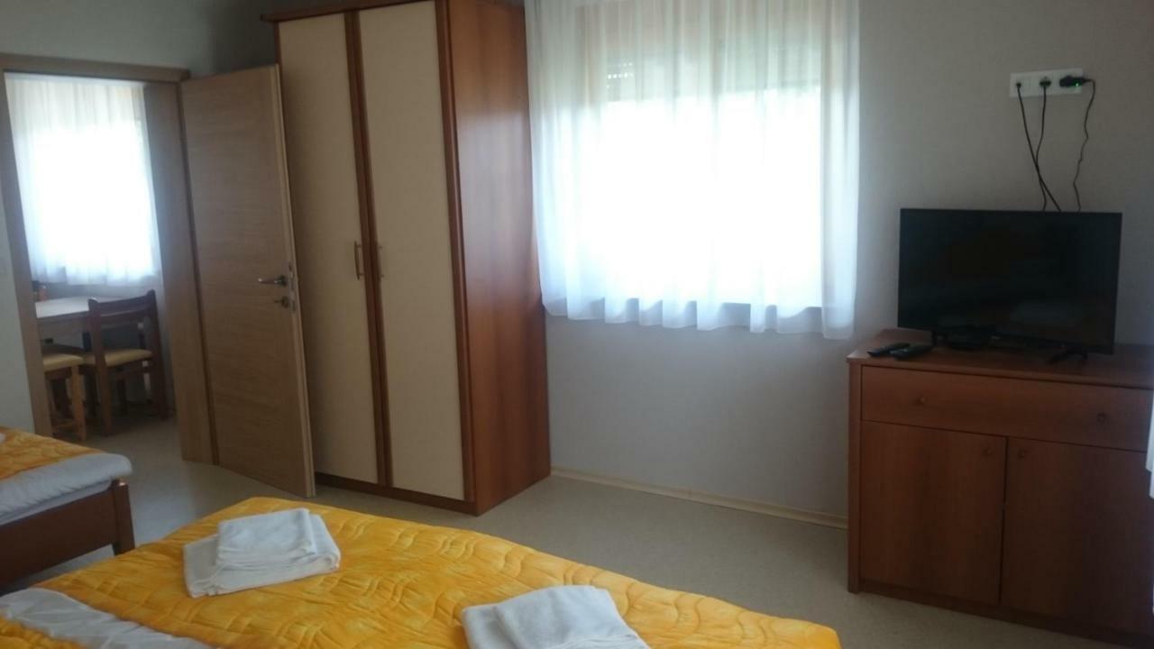 Apartma Smid Apartman Škofja Loka Kültér fotó